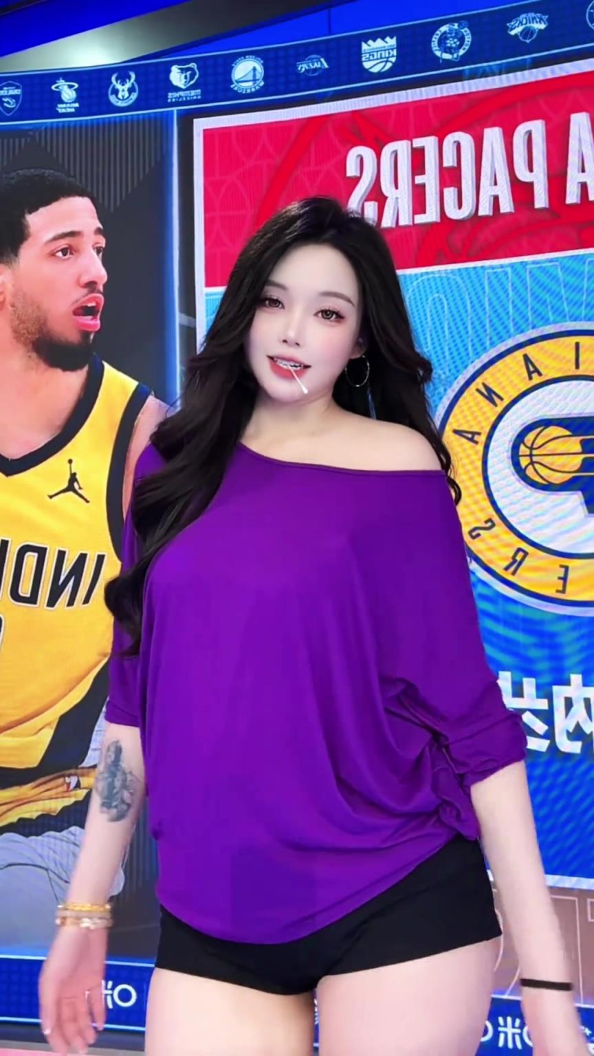 美女主播小太陽：年輕的將軍意氣風(fēng)發(fā)！ 哈利伯頓強(qiáng)的可怕